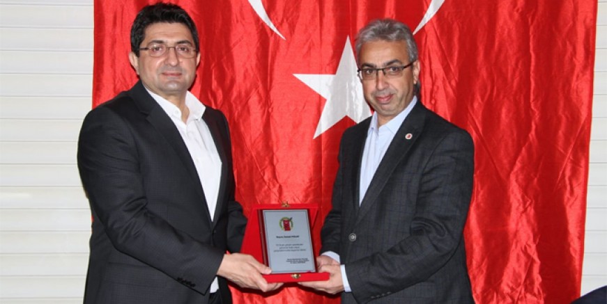 Gazeteciler Günü Kartal'da da kutlandı