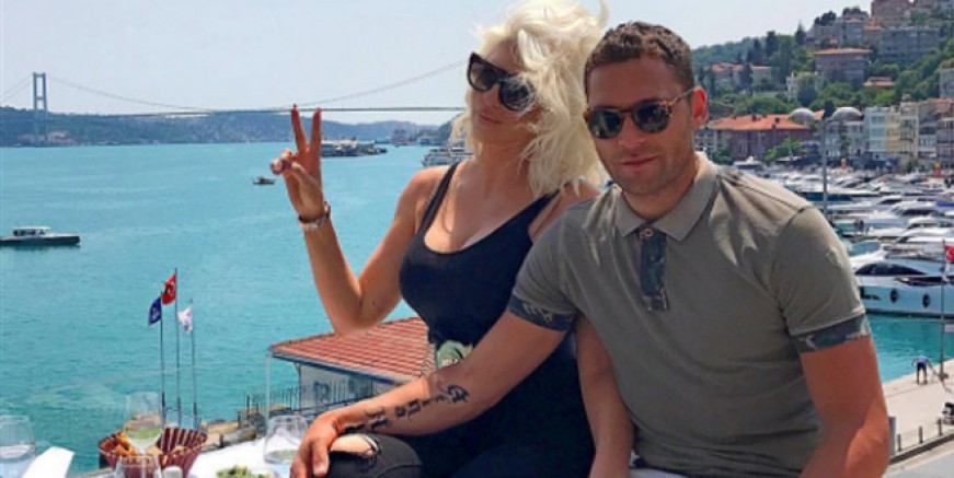 Jelena Karleusa Dusko Tosic'i boşuyor