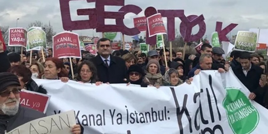 Küçükçekmece'de Kanal İstanbul'a 'hayır' eylemi