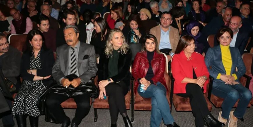 Süleyman Soylu Kadir İnanır'ı topa tuttu