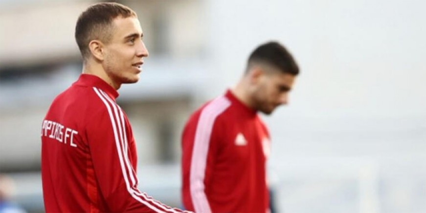 Emre Mor küllerinden doğuyor!