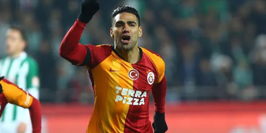 Falcao Fenerbahçe'yi gözüne kestirdi