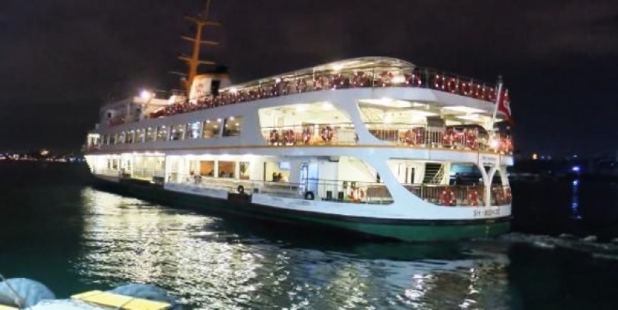 İstanbul'da vapurlar da 24 saat çalışmaya başladı