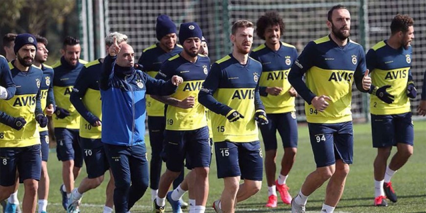 İşte Fenerbahçe'de gözden çıkarılanlar