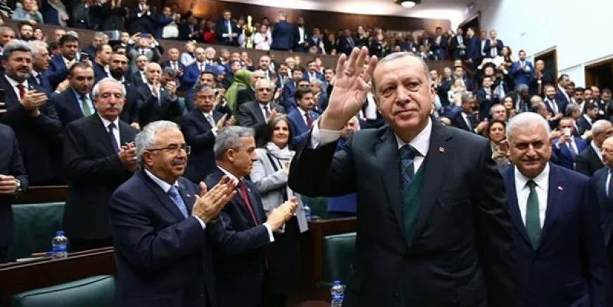 Teknokrat bakanların tamamı gidecek!