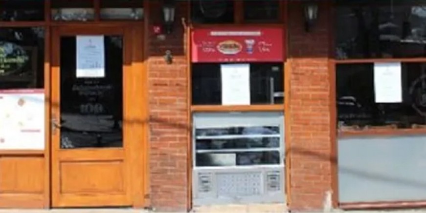 Tarihi Sultanahmet Köftecisi kepenk kapattı