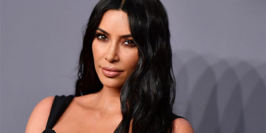 Kim Kardashian'dan skandal paylaşım