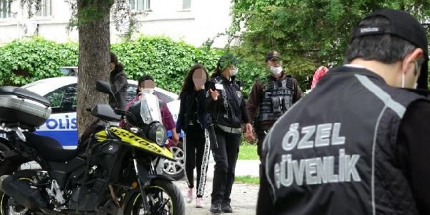 Gezi Parkı'nda 12 yaşındaki kıza iğrenç taciz!