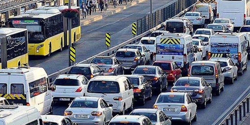 İstanbul'da mesai saatleri değişiyor mu?