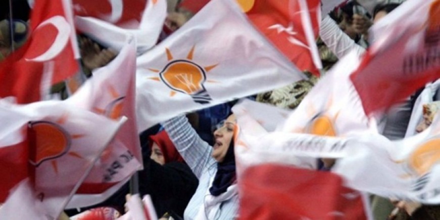 AK Parti'de ilçe kongreleri başlıyor