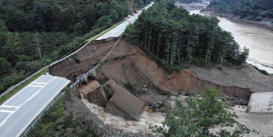 Giresun'u sel vurdu: 5 kişi hayatını kaybetti