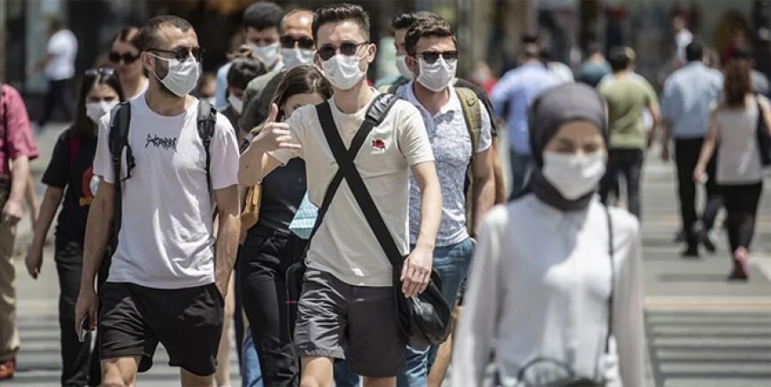 Koronavirüs vakaları 15 gün daha artabilir