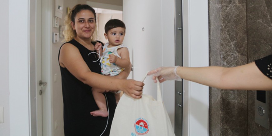 Maltepeli bebeklere ‘Hoş geldin’ hediyesi