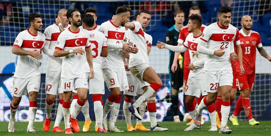 Milli Takım Rusya'yı elinden kaçırdı