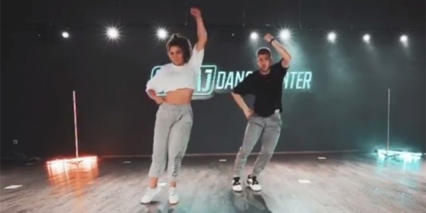 Demet Özdemir dansıyla büyüledi