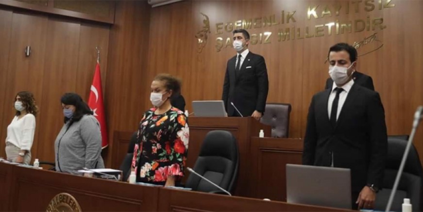 Gökhan Yüksel 'İzmir depremi ders olmalı'