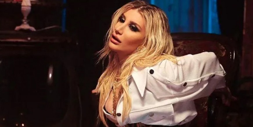 İrem Derici koronavirüse yakalandı