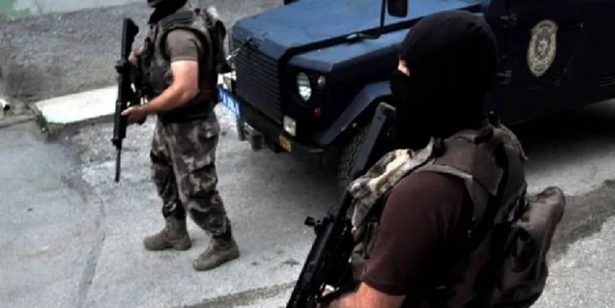 İstanbul'da DEAŞ operasyonu: 13 gözaltı