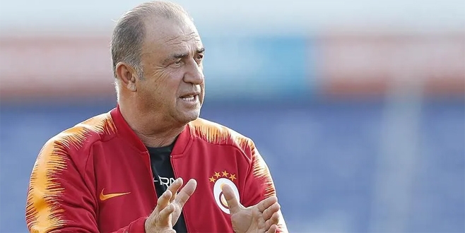 Fatih Terim'e 2 ayrı ceza!