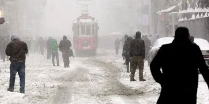 AKOM'dan İstanbul'a kar yağışı uyarısı