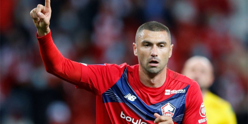 Burak Yılmaz devlerle yarışıyor