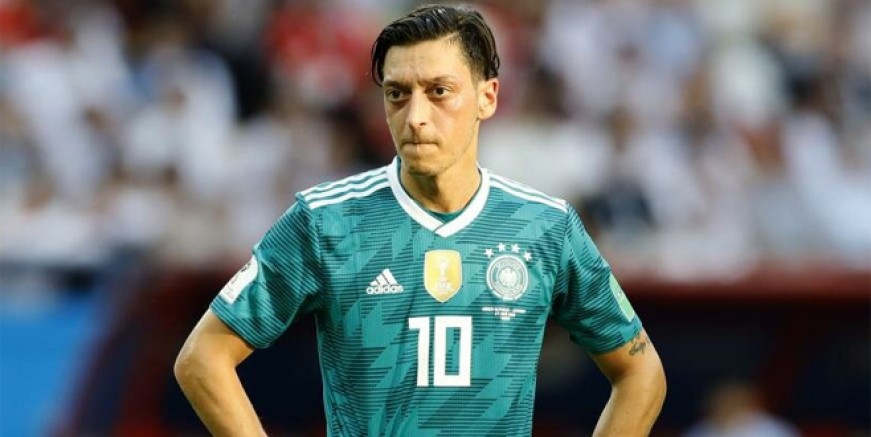Fenerbahçe Mesut Özil'e kavuşuyor