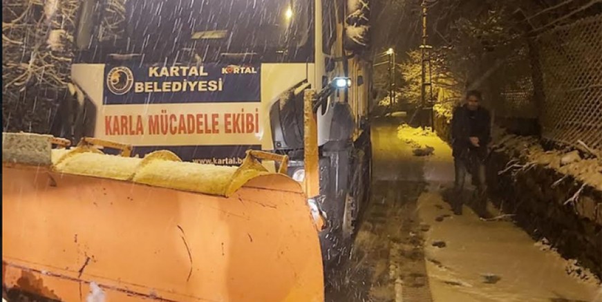 Kartal Belediyesi kar sınavını başarıyla atlattı