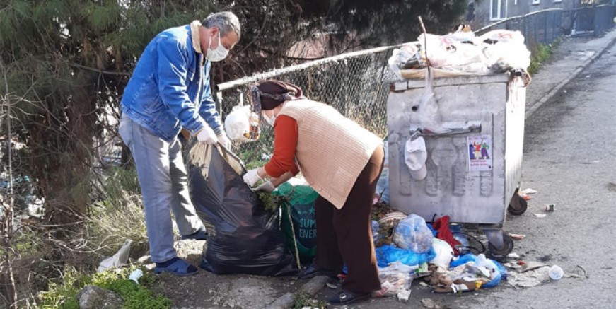 Maltepe'de halk sokaklarda çöp topladı!