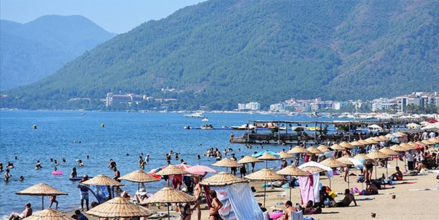 AK Parti'den turizm için yeni kanun teklifi