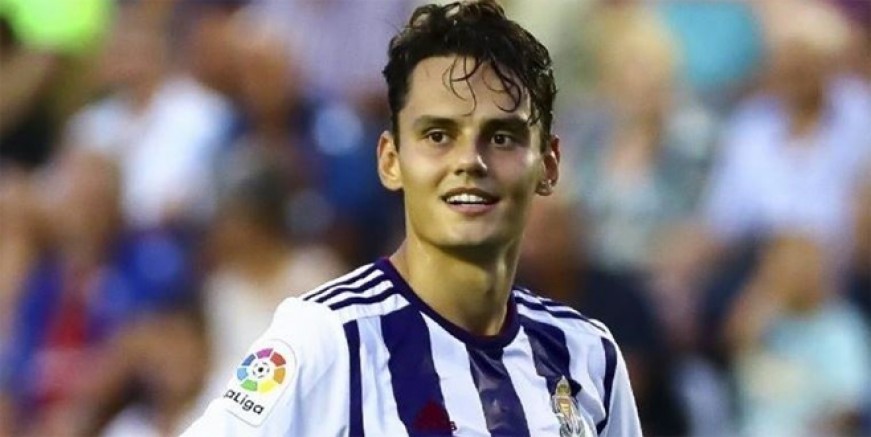 Enes Ünal Arda Turan'ı solladı