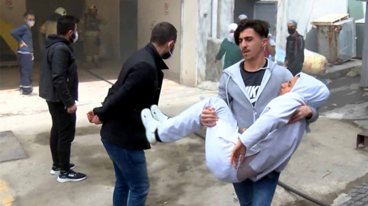 Bağcılar'da iş merkezinde patlama!