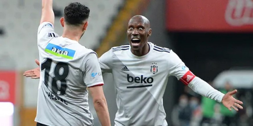 Beşiktaş Alanyaspor'u farklı mağlup etti