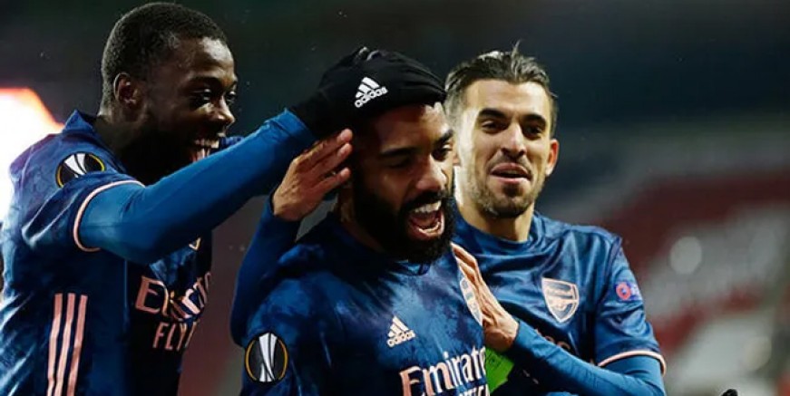 UEFA'da yarı finalistler belli oldu!