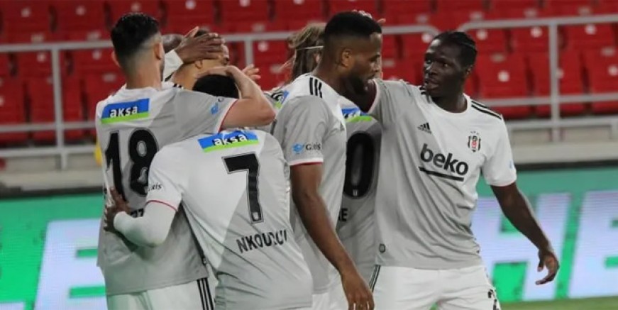 Beşiktaş Süper Lig'de şampiyon oldu