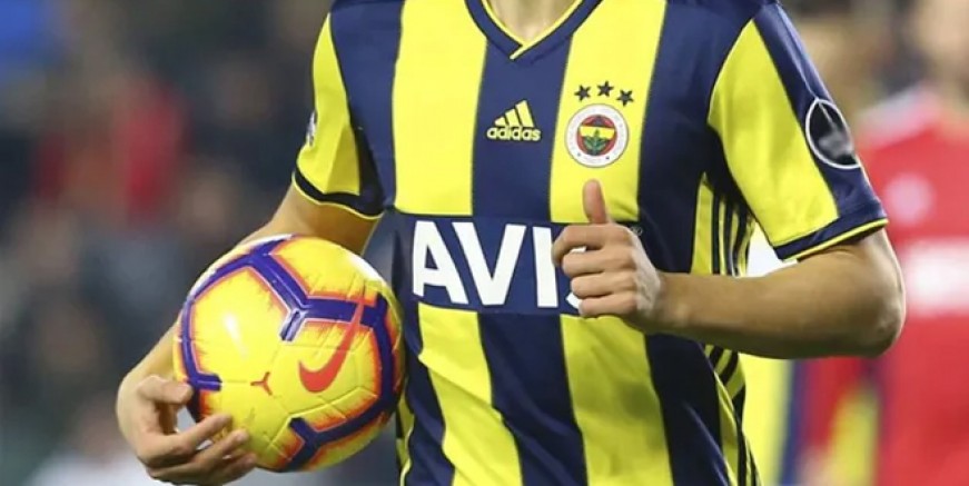 Fenerbahçe'de 10 futbolcu yolcu
