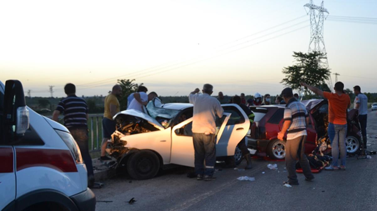 Biga'da korkunç kaza 3 kişi öldü, 4 kişi yaralandı