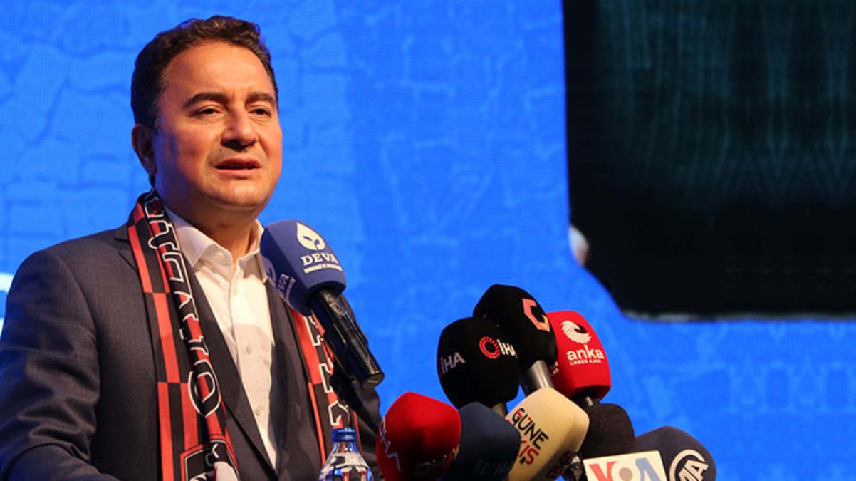 Ali Babacan Cumhurbaşkanı adayı oluyor