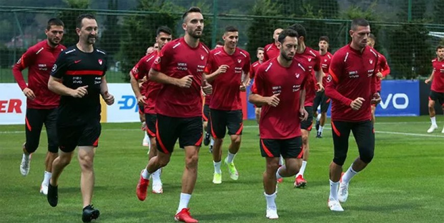 A Milli Takım'da 4 oyuncu eksik!
