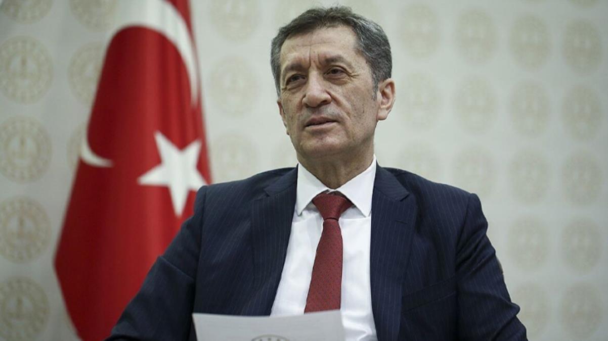 Ziya Selçuk'un istifa etmesi sosyal medyayı karıştırdı