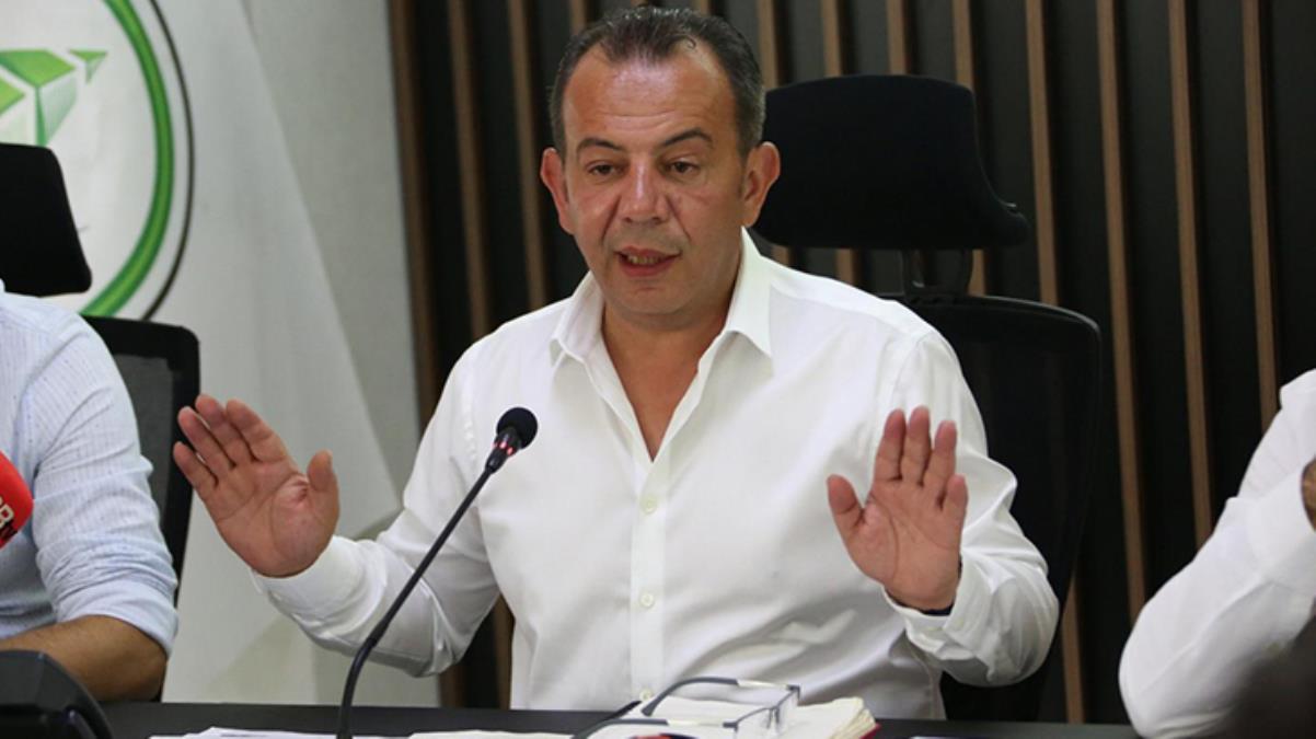 Tanju Özcan başörtülü kadınlardan özür diledi