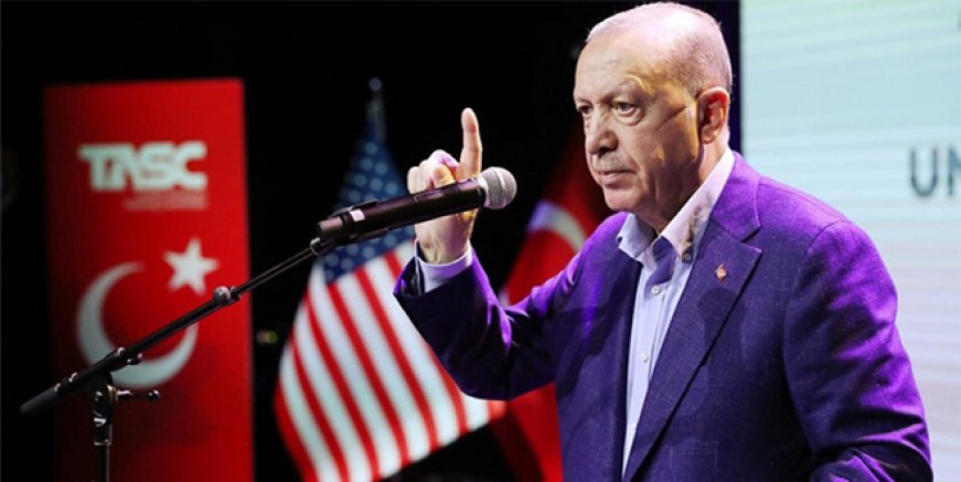 Cumhurbaşkanı Erdoğan FETÖ'yü topa tuttu