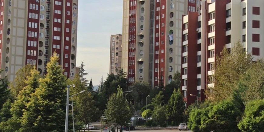 Ev sahiplerinden 'ya arttır, ya da evden çık' baskısı