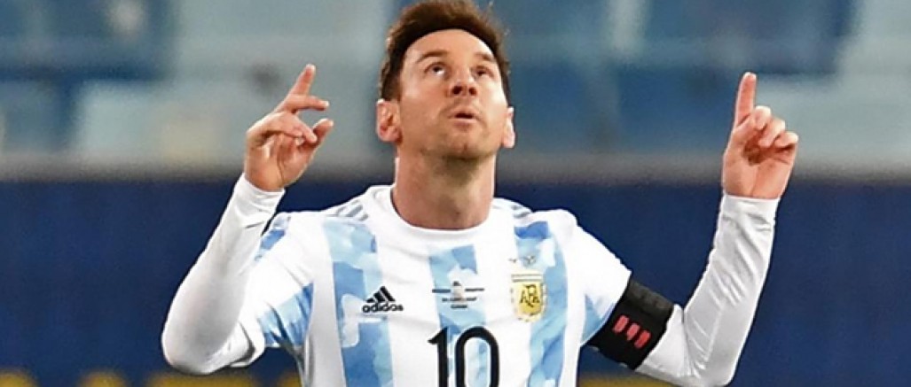 Messi Pele'nin rekorunu tarihe gömdü