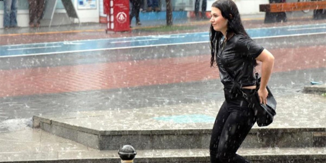 Meteoroloji'den İstanbul için peş peşe uyarı