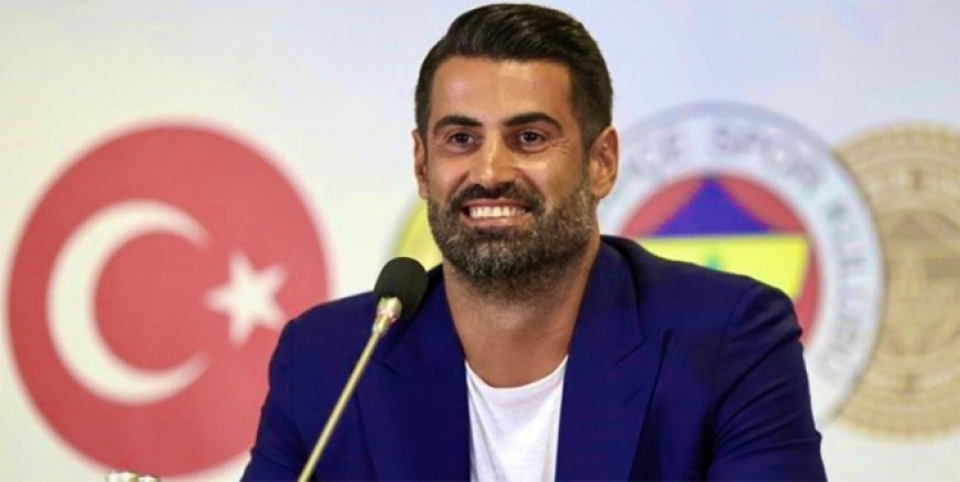 Fenerbahçeliler Volkan Demirel'i sildi!