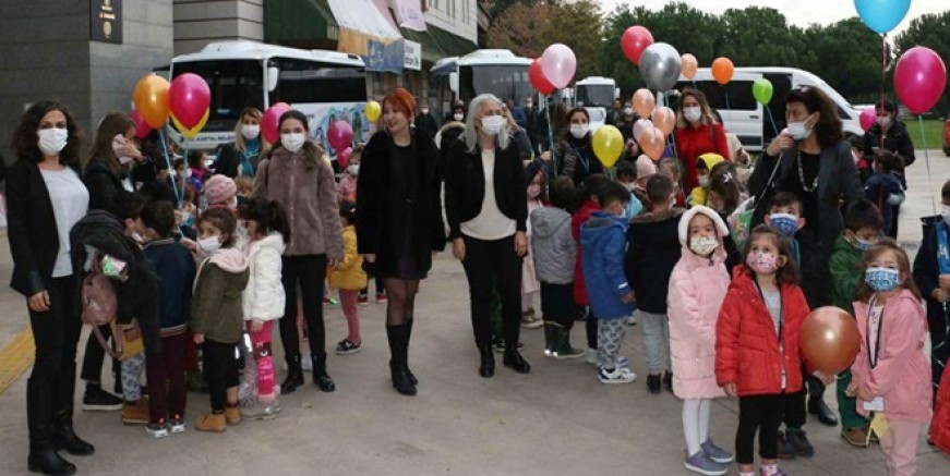 Dünya Çocuk Hakları Günü Kartal'da kutlandı