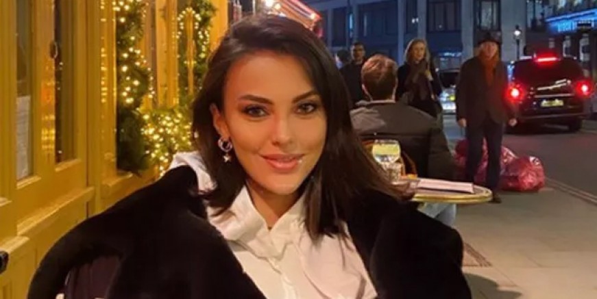 Tuvana Türkay yırtmacıyla göz kamaştırdı