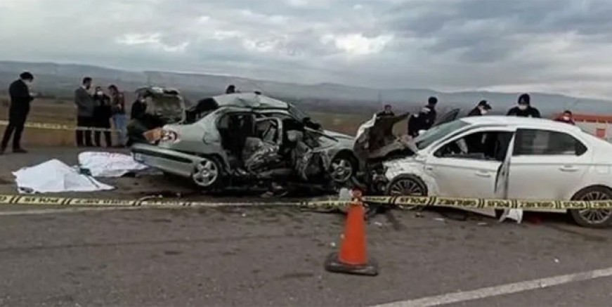 Ankara'da korkunç kaza; 6 ölü