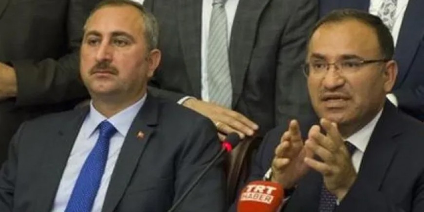 Bekir Bozdağ Adalet Bakanı oldu