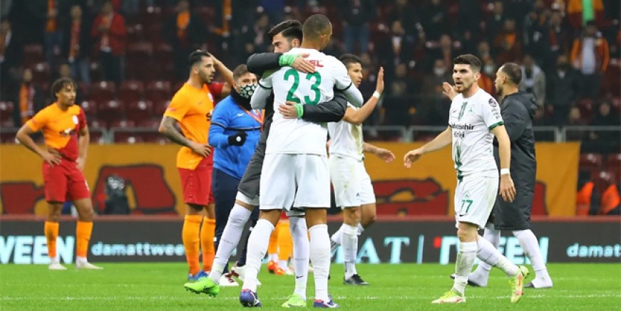Galatasaray'a Giresunspor çelmesi